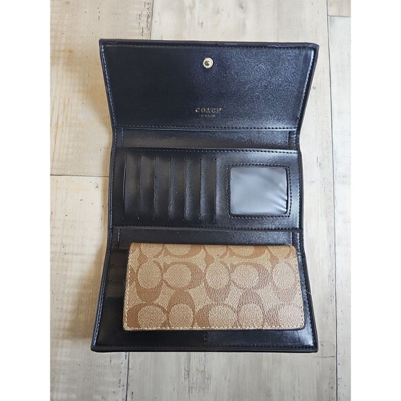 Coach × Disney Mickey Mouse Signature Canvas Wallet – Rare Limited Edition - Picture 3 of 6